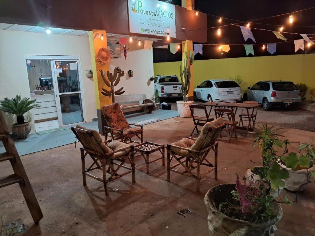 Pousada Cactos Chapada dos Guimarães المظهر الخارجي الصورة